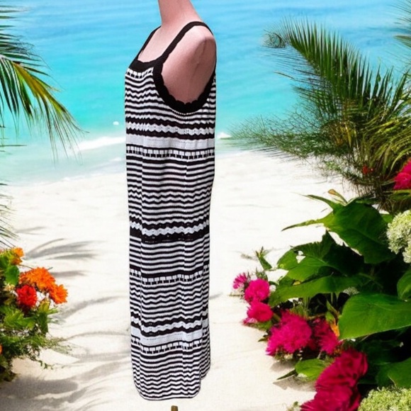JOIE NWT WOMENS CROCHET LONG COVER UP SUMMER DRESS BLACK WHITE XL - Picture 3 of 7